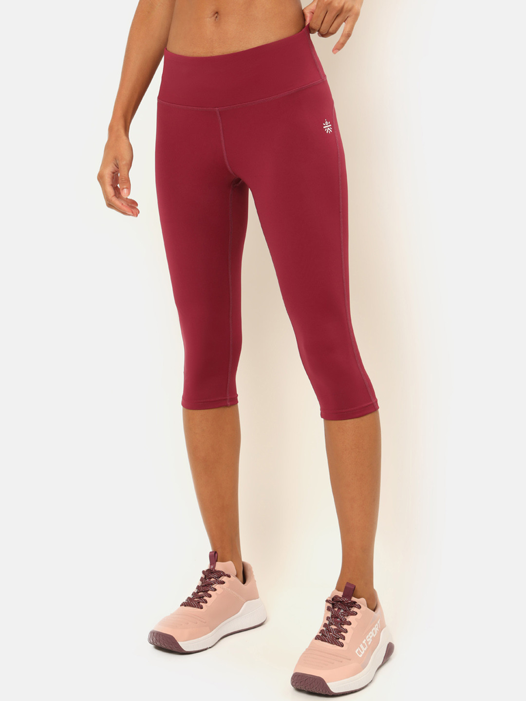 CULT Women All Day High Rise Solid 3/4th Tights