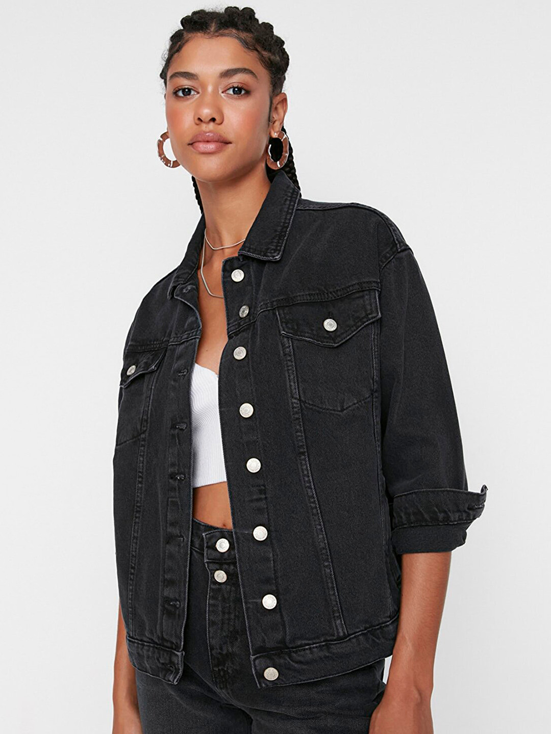 Trendyol Spread Collar Washed Button Closure Pure Cotton Denim Jacket