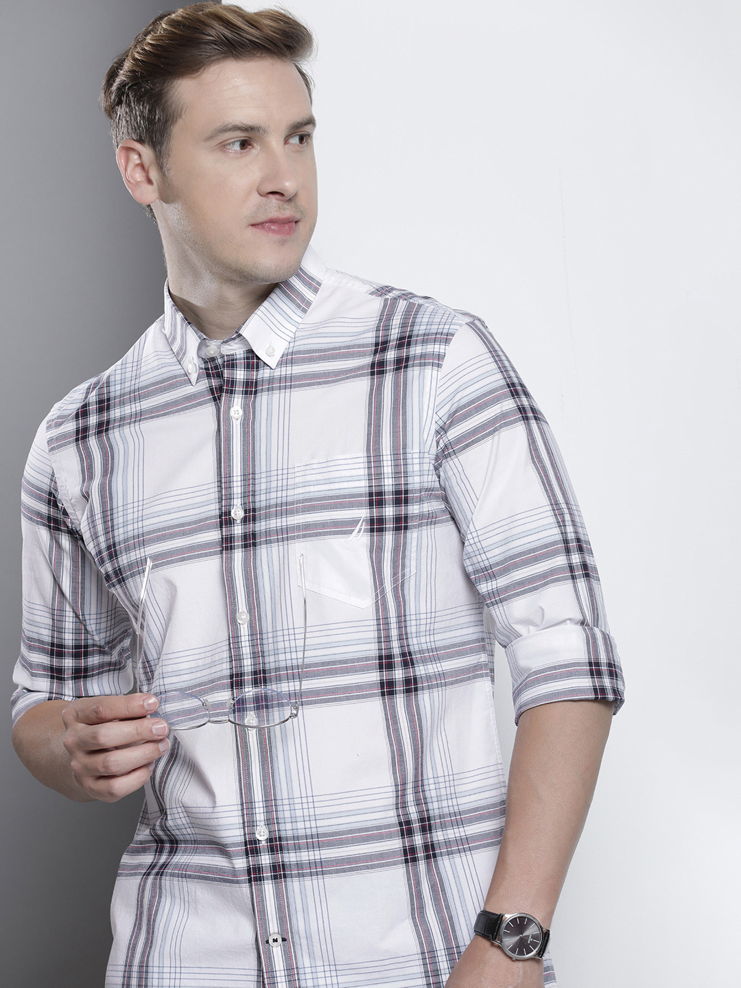 Nautica Button-Down Collar Slim Fit Checked Casual Shirt