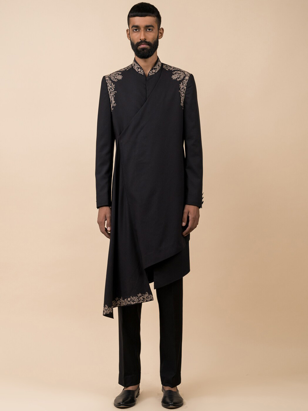Tasva Men Black Embroidered Sherwani Set