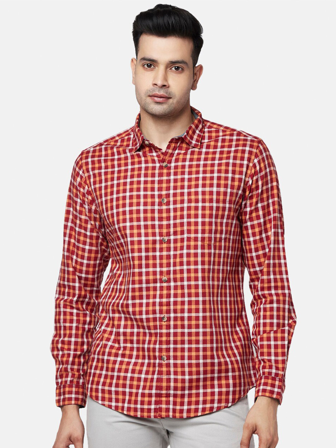 BYFORD by Pantaloons Men Red Slim Fit Gingham Checked Casual Shirt