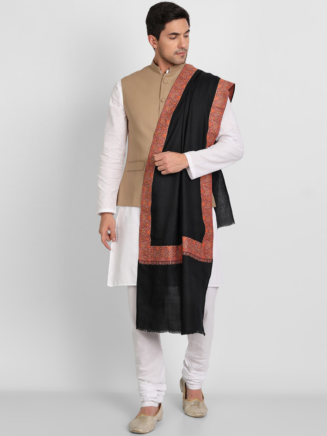 Zamour Men Black Ethnic Motifs Embroidered Pure Wool Shawl