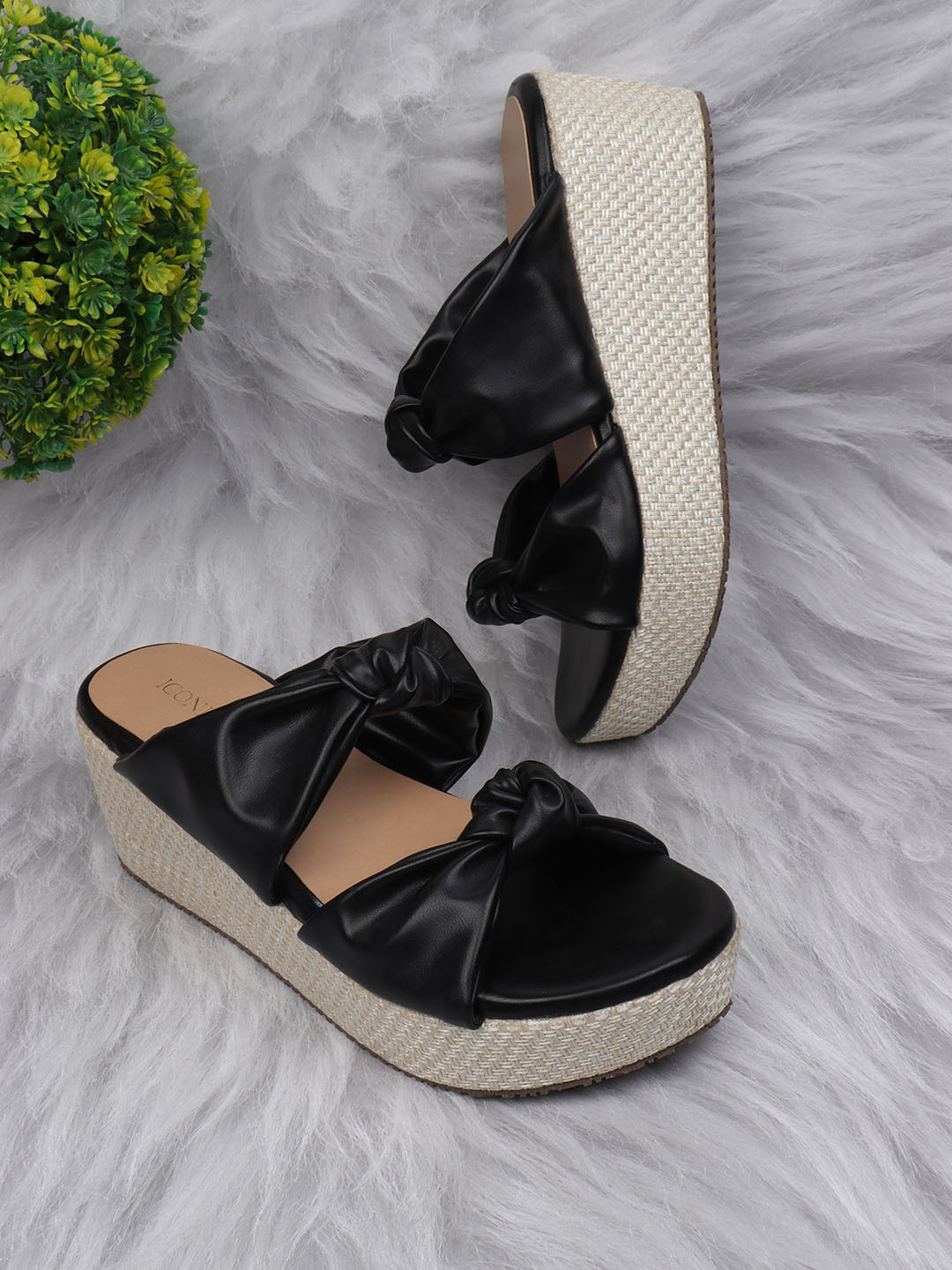 ICONICS Black & Cream-Coloured Colourblocked Platform Heels with Bows