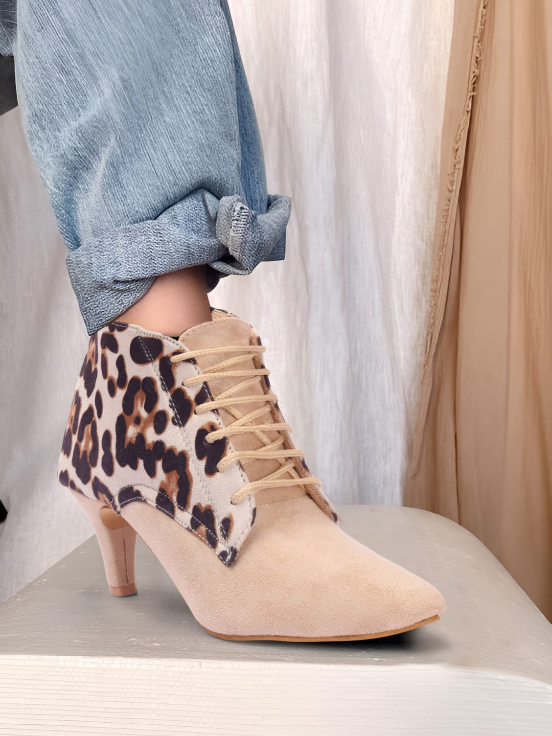 Picktoes Women Cream Colored Leopard Printed Regular Boots