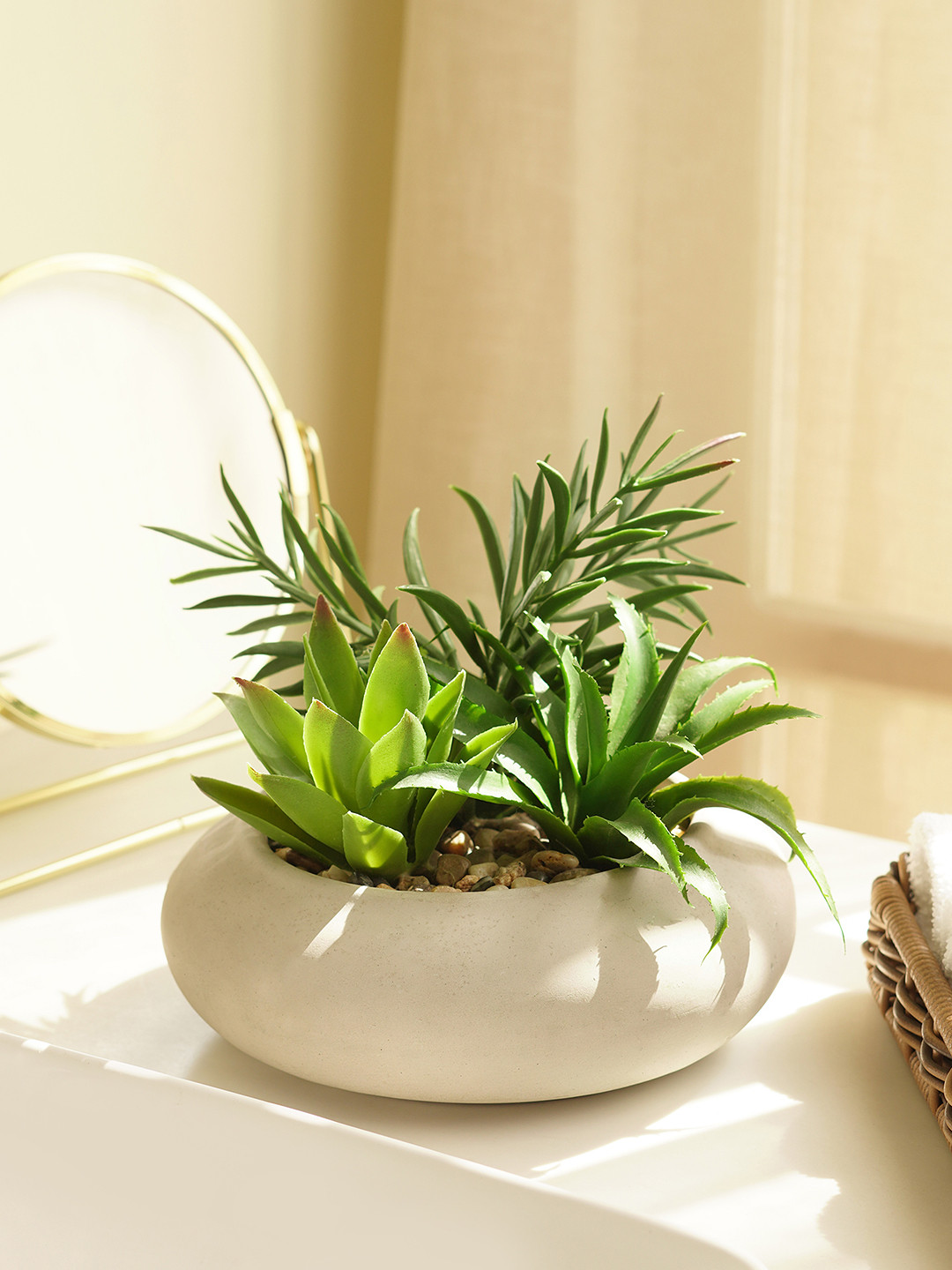 Pure Home and Living Green Solid Cactus Artificial Flowers