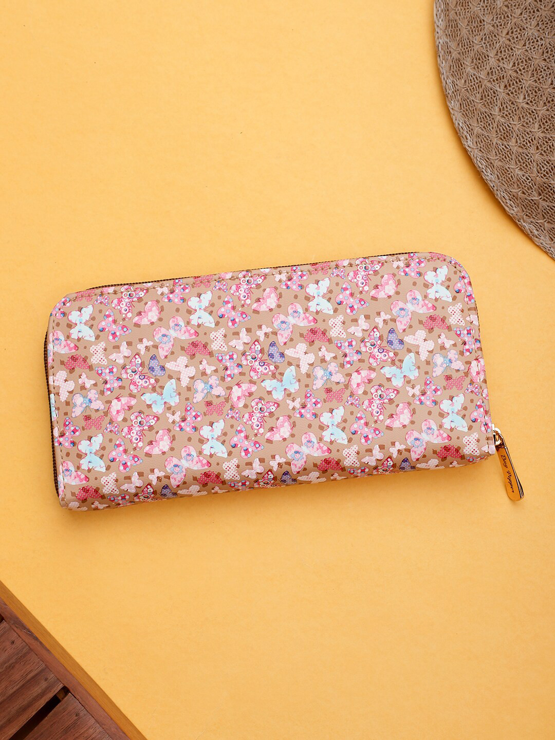 Bag Pepper Beige & Pink Printed Purse Clutch