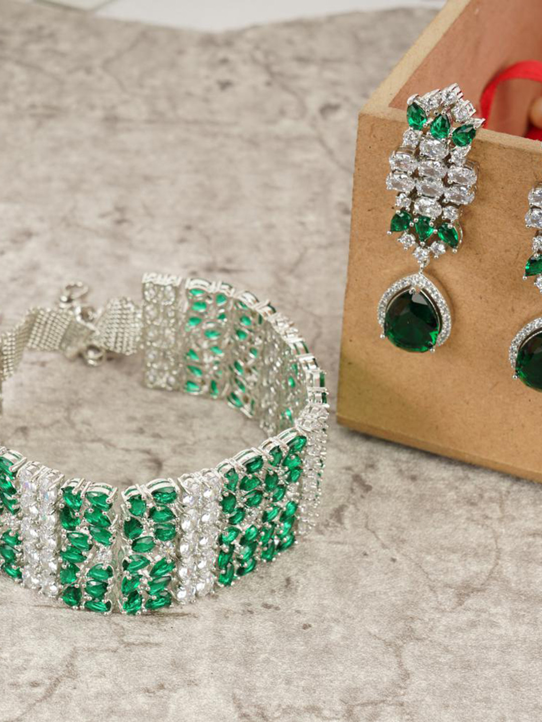 AURAA TRENDS Rhodium Plated Green & White American Stones Studded Jewellery Set