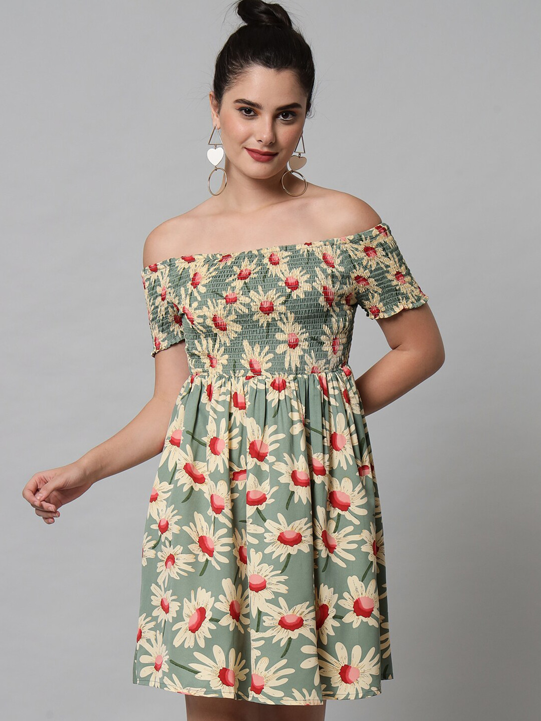 emeros Women Green & Yellow Floral Off-Shoulder Crepe Dress