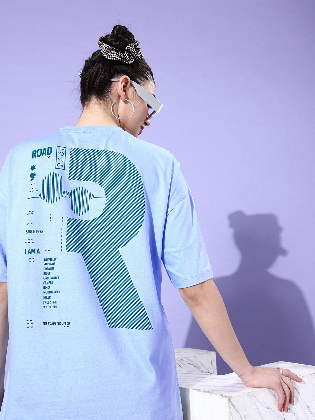 The Roadster Lifestyle Co. Women Blue Pure Cotton Winter Foraging Offgrid Graphics T-shirt