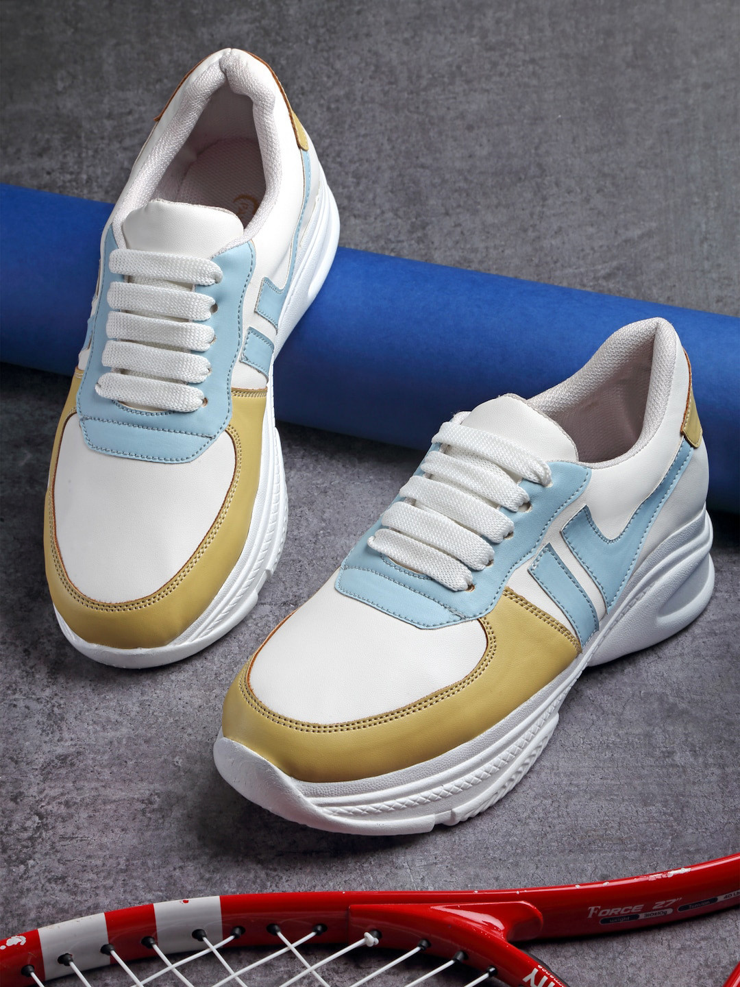 PANAHI Women Off White & Blue Colourblocked Lightweight Sneakers