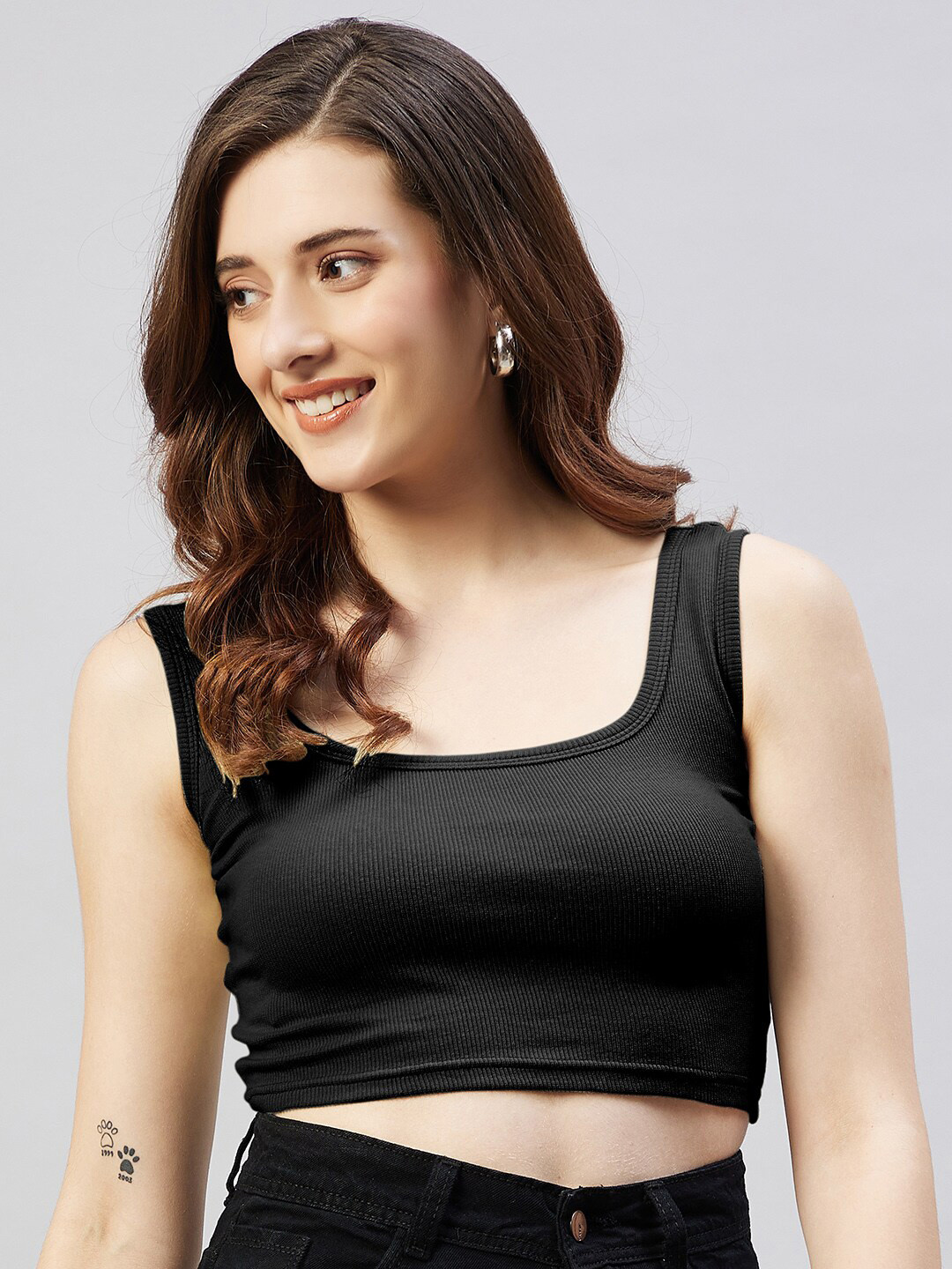 Blinkin Women Black Ribbed Crop Top
