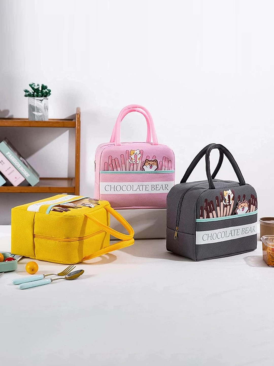 HOUSE OF QUIRK Yellow Printed Heat Insulated Lunch Bag