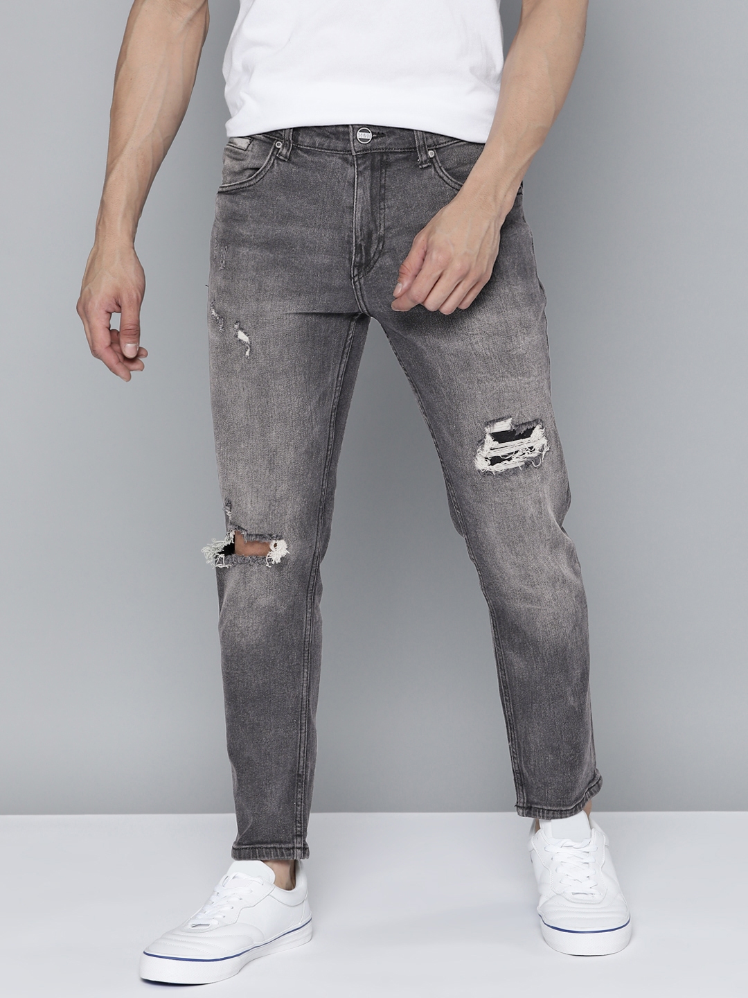 Torn hotsell jeans myntra