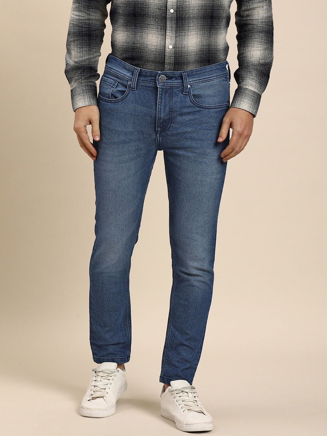 Being Human Men Cropped Fit Mid-Rise Light Fade Clean Look Stretchable Jeans