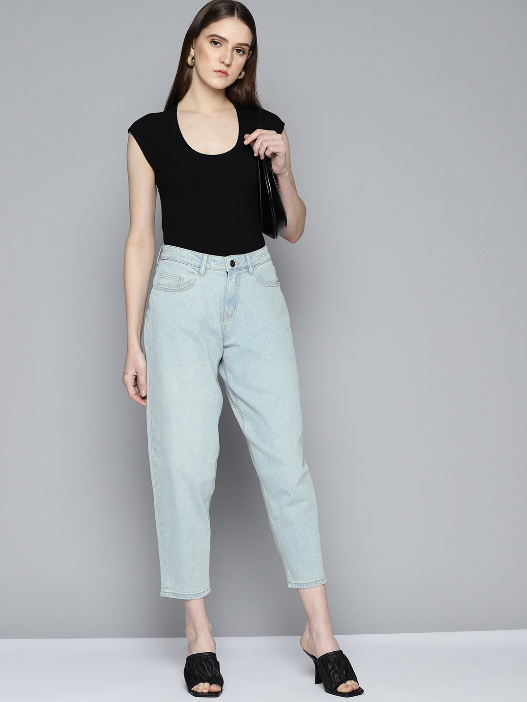 Chemistry Women Slouchy Fit Stretchable Jeans