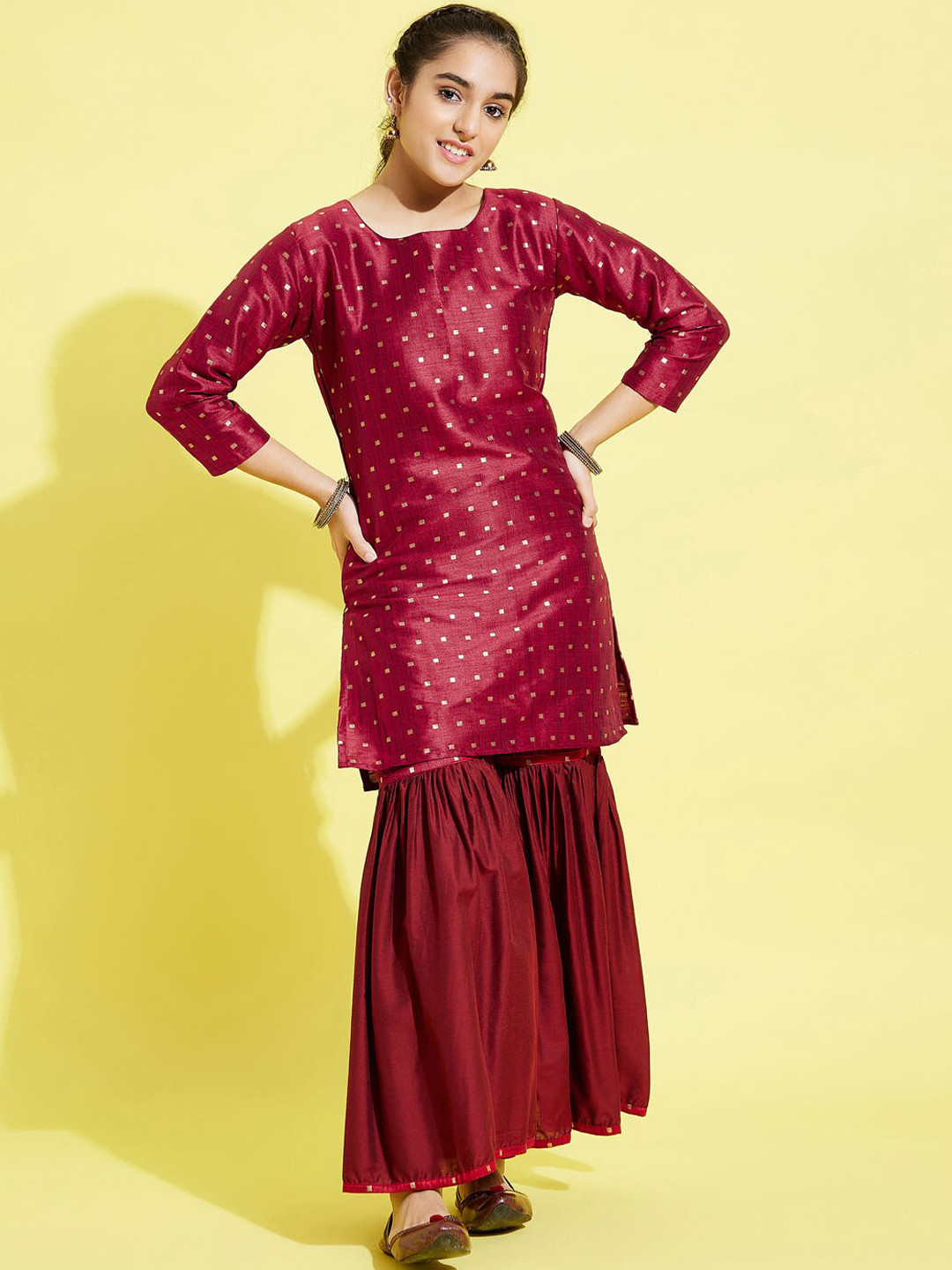 VASTRAMAY Girls Maroon Kurta with Sharara