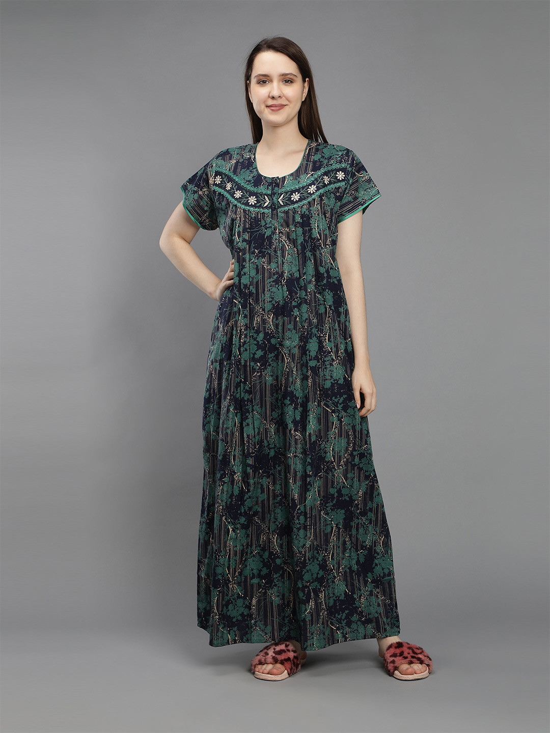 NIGHTSPREE Green Printed Pure Cotton Maxi Nightdress