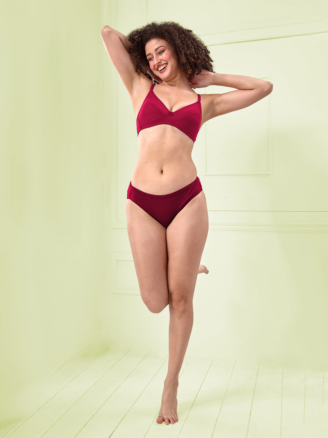 LYRA Premium Cotton Plunge Neck Comfort Bra