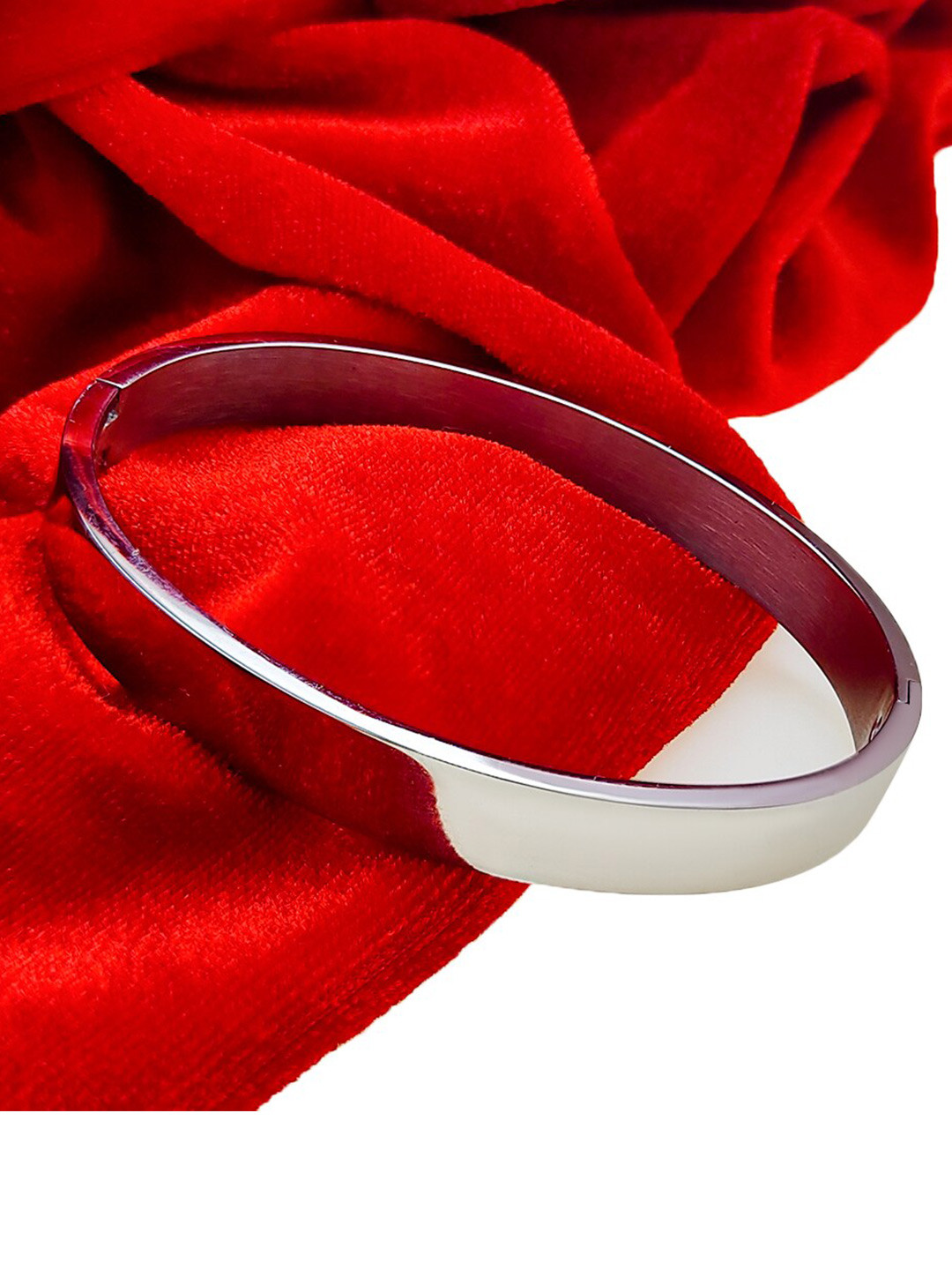 Saizen Unisex Silver-Toned Silver-Plated Kada Bracelet