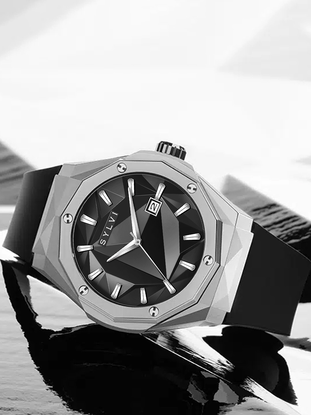 Sylvi Men Black Dial & Black Leather Straps Analogue Watch IM-HU-SILVER-BlACK-Silver