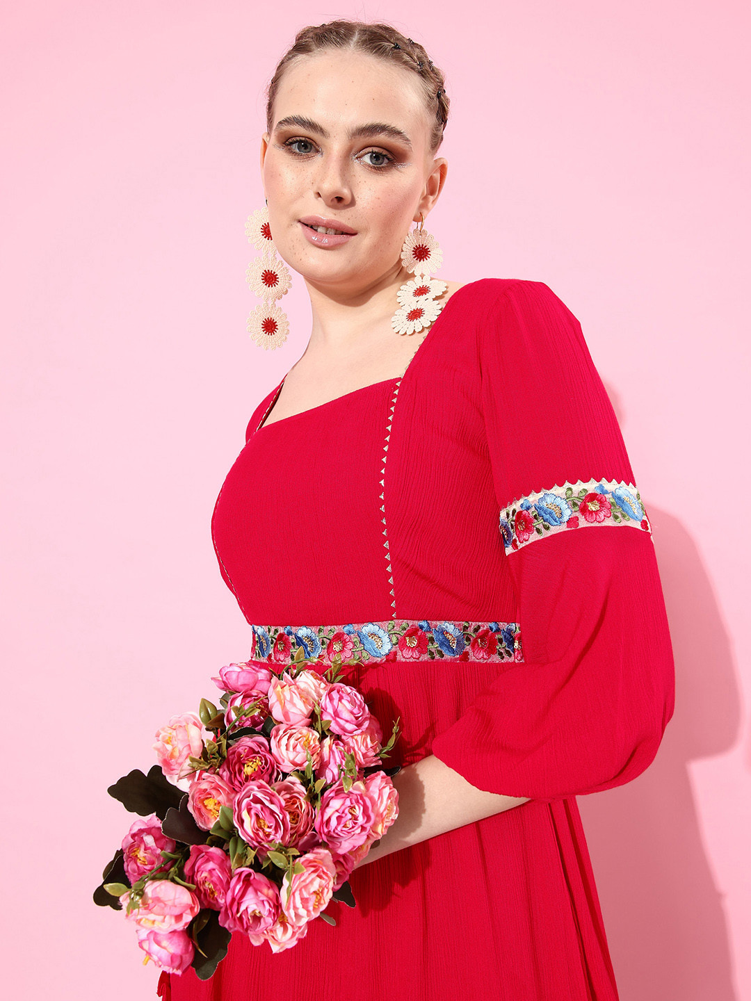 Miss Chase Embroidered Knee Length A-Line Dress