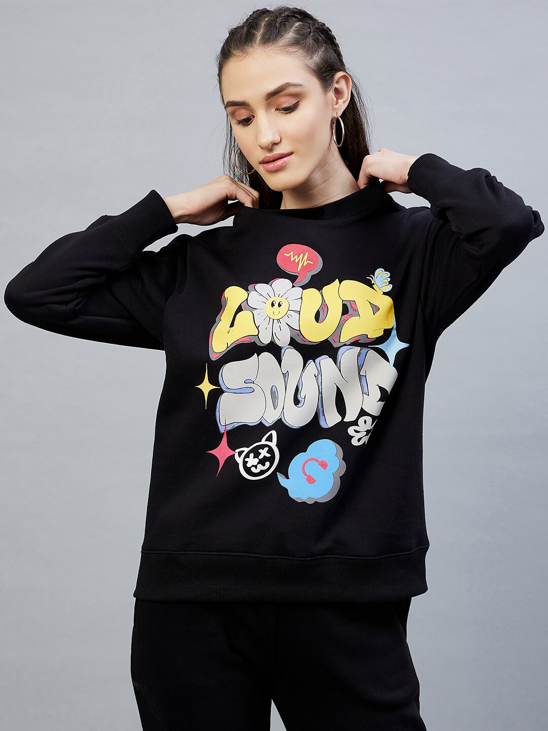 DELAN Women Black & Yellow Fleece Printed Sweatshirt