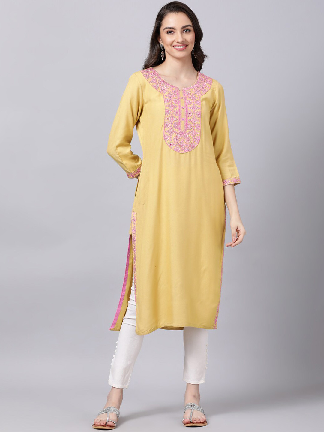 Souchii Women Blue Floral Yoke Design Grandeur & Majestic Artwork Kurta