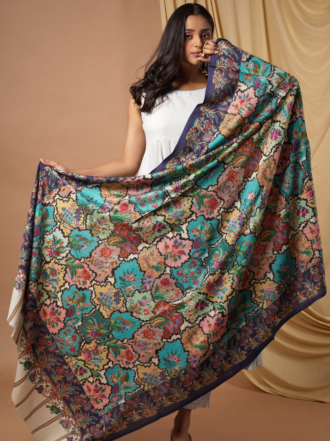 Pashmoda Women Teal Blue & Pink Kalamkari Pure Wool Shawl