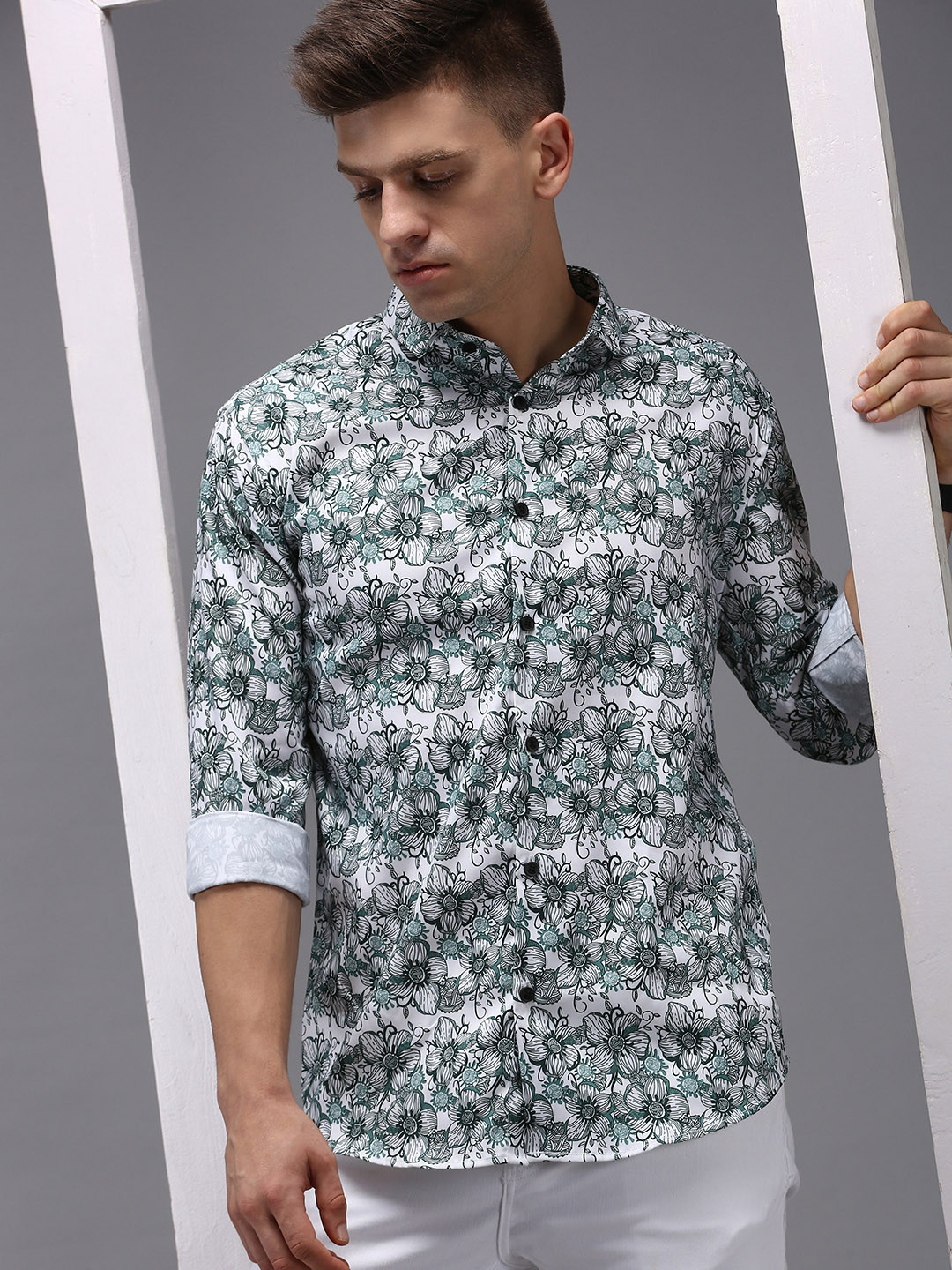 SHOWOFF Men White Comfort Floral Printed CottonCasual Shirt