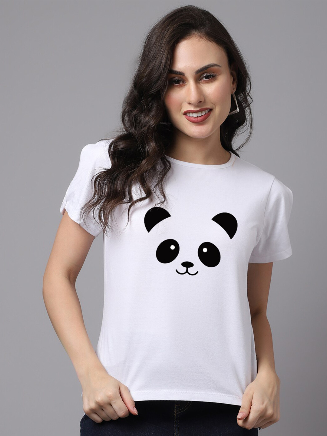 Friskers Women White Kung Fu Panda Printed Cotton T-shirt