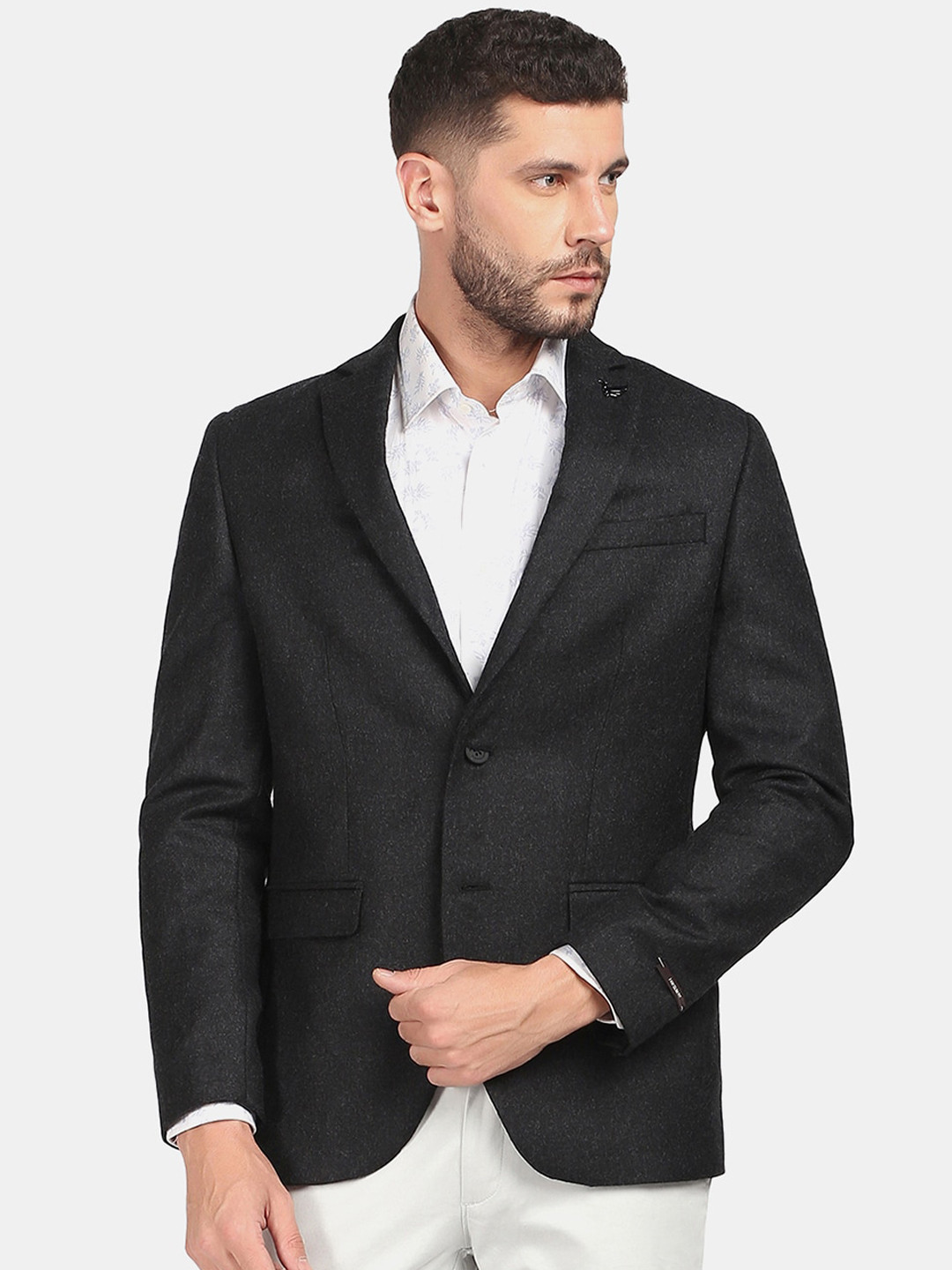 Blackberrys Men Charcoal Solid Slim-Fit Single-Breasted Pure Wool Blazer