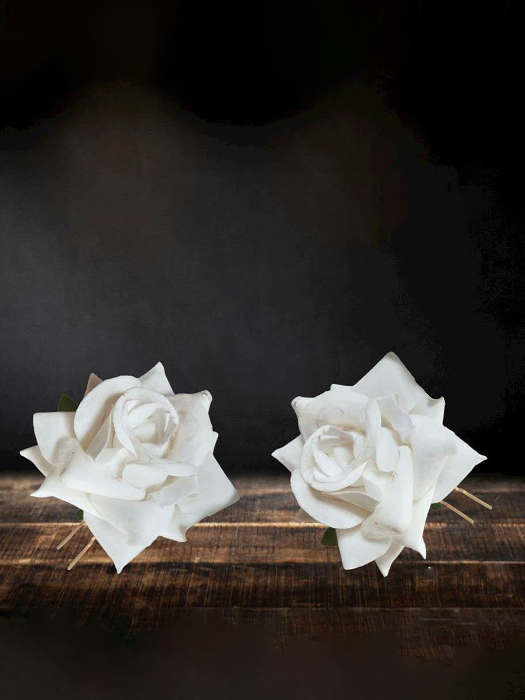 LYF5STAR Women White & Green Set of 6 U Pins