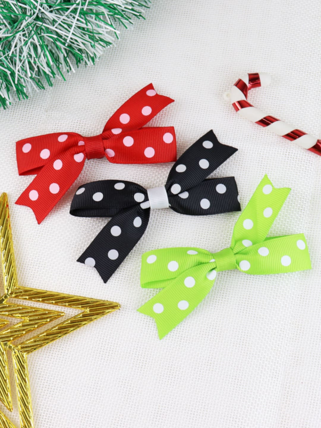 Asthetika Kids Girls Set of 3 Embellished Alligator Hair Clip