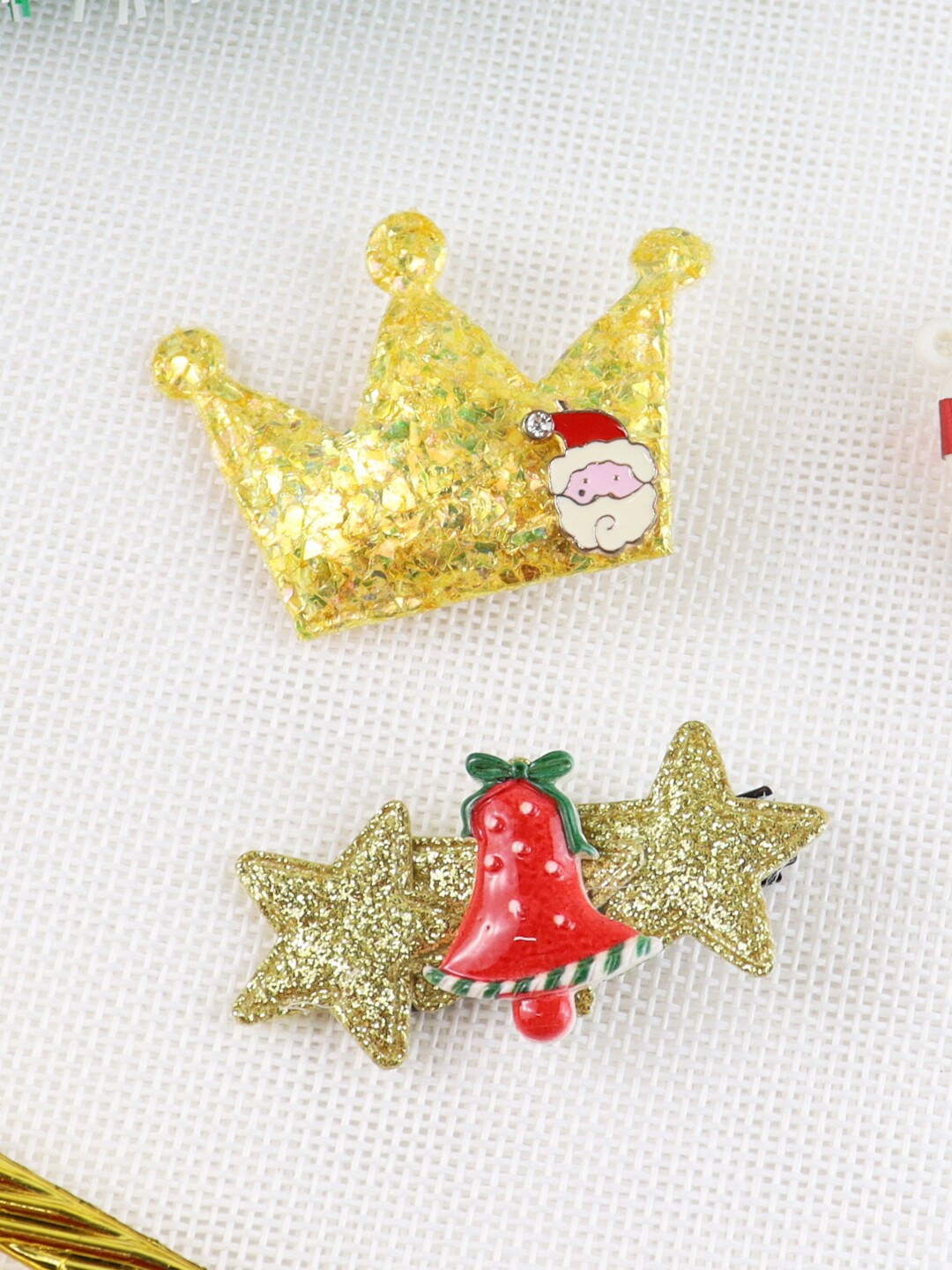 Asthetika Kids Girls Set of 2 Gold-Toned & Red  Embellished Alligator Hair Clip