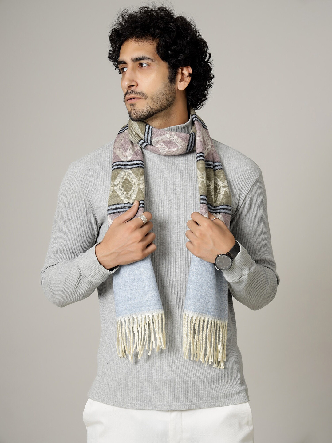 HANDICRAFT PALACE Men Blue Printed Woolen Mufflers