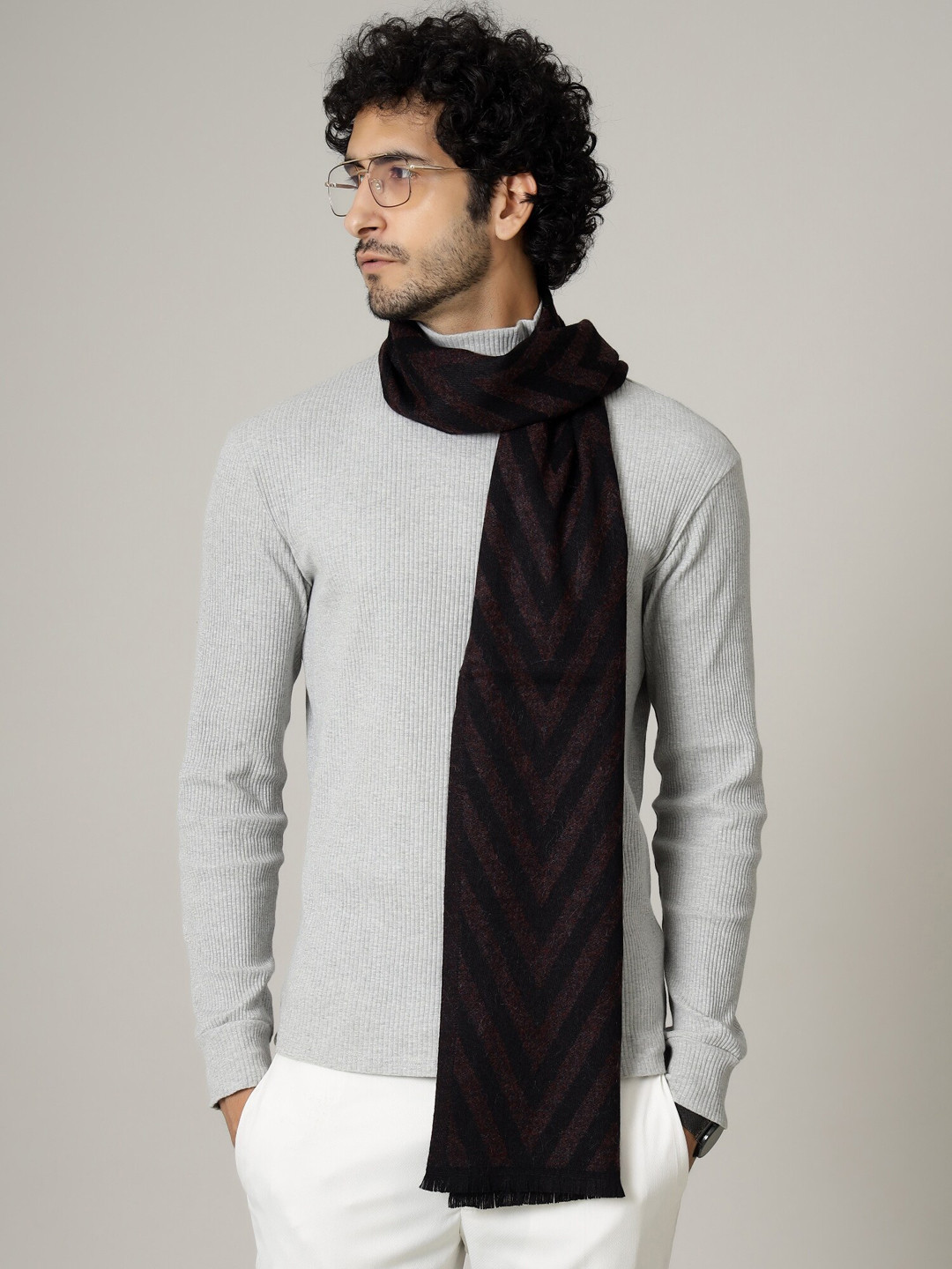 HANDICRAFT PALACE Men Purple & Black Printed Muffler