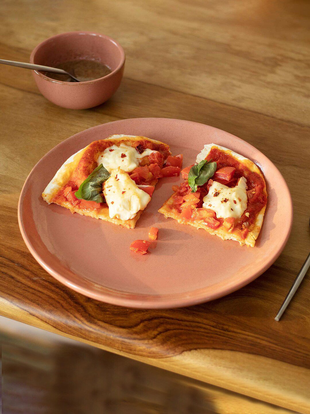 ellementry Peach-Colored Solid Ceramic Serveware