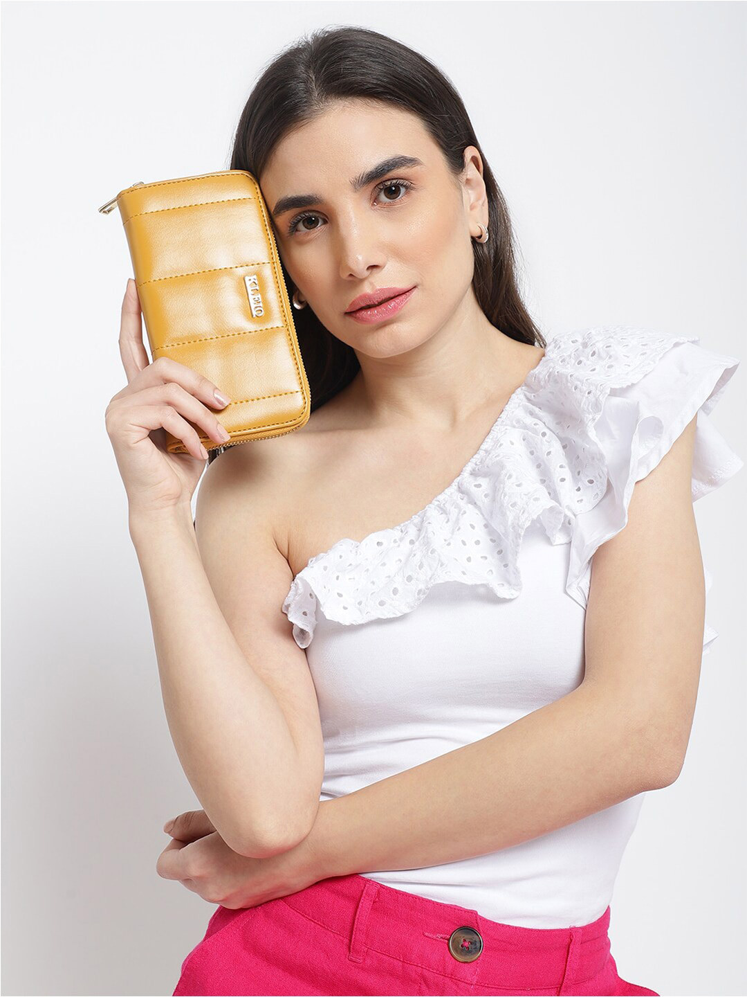 KLEIO Women Quilted Bi-Fold Zip Around Wallet