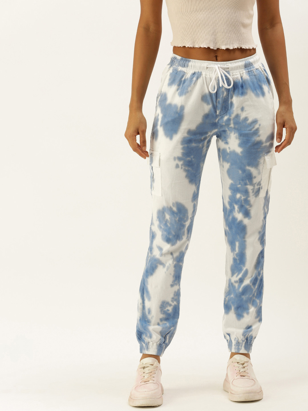 Bene Kleed Women White & Blue Pure Cotton Tie and Dye Cargos Trousers