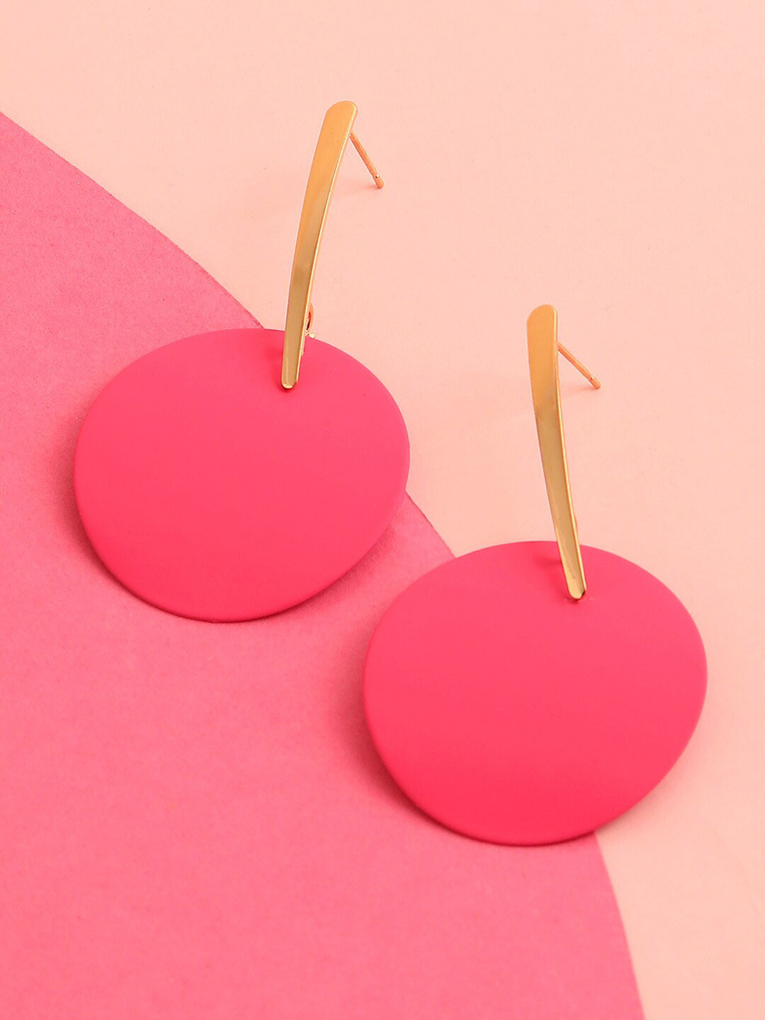 SOHI Pink Circular Drop Earrings