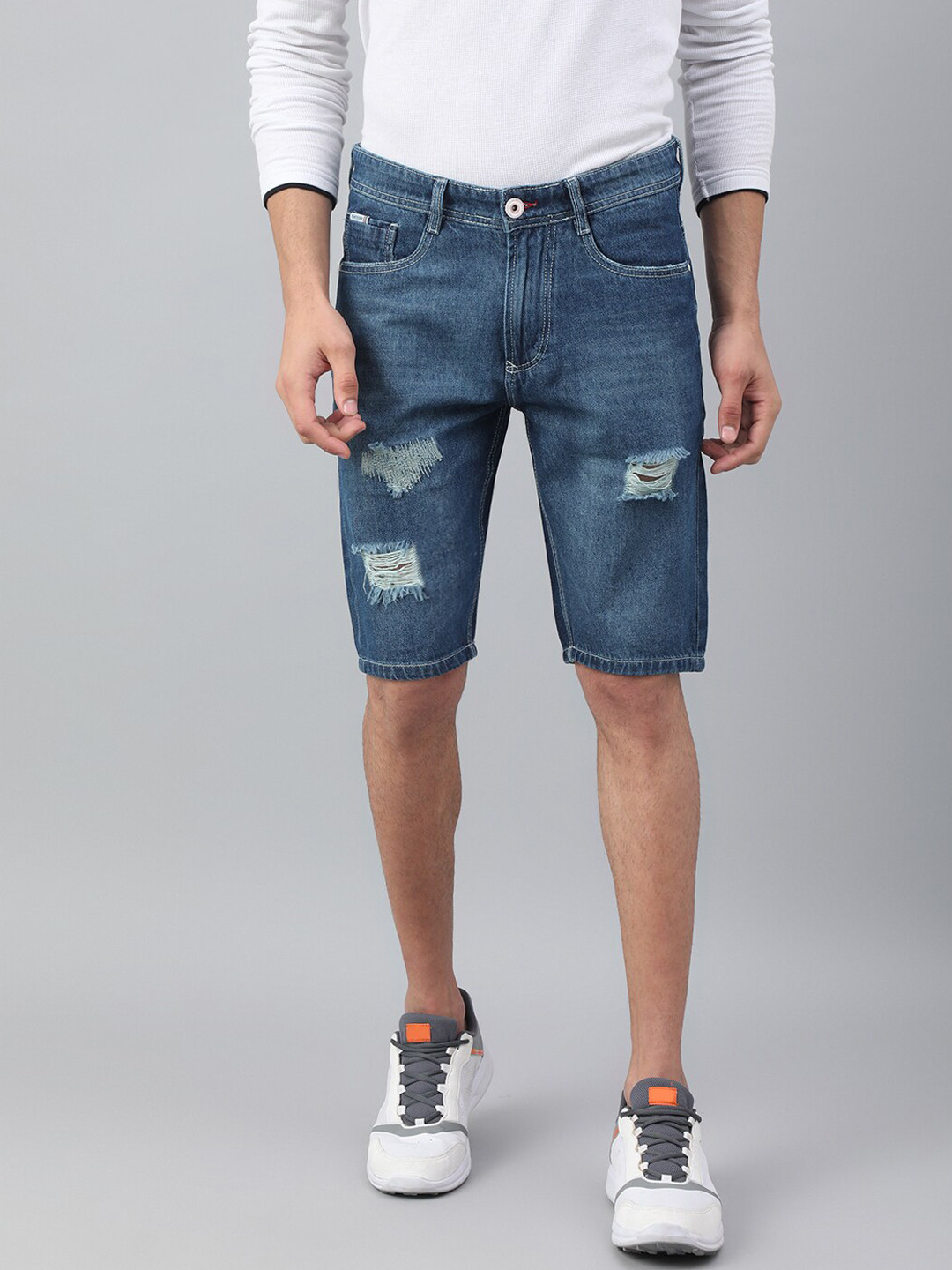 Code 61 Men Turquoise Blue Solid Low-Rise Distressed Cotton Denim Shorts