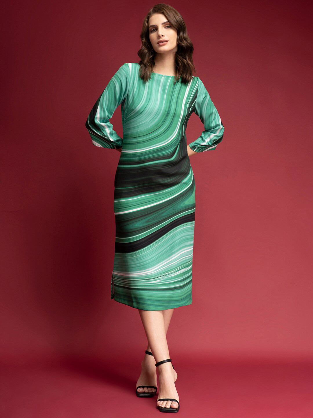 FableStreet Women Green & Black Formal Sheath Midi Dress