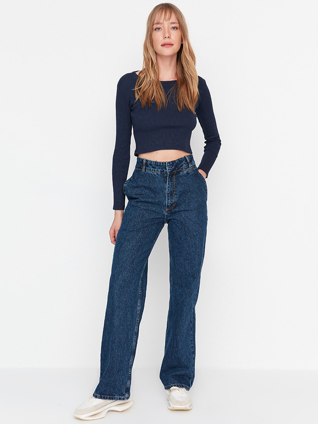 Trendyol Women Clean Look Light Fade Pure Cotton Jeans