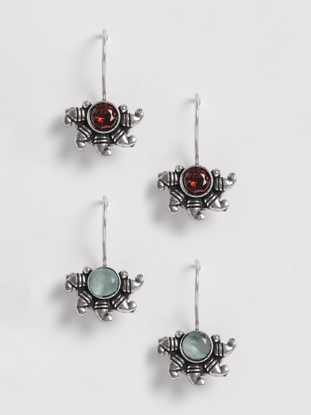 EL REGALO Silver-Toned & Blue Pack Of 2 Contemporary Drop Earrings