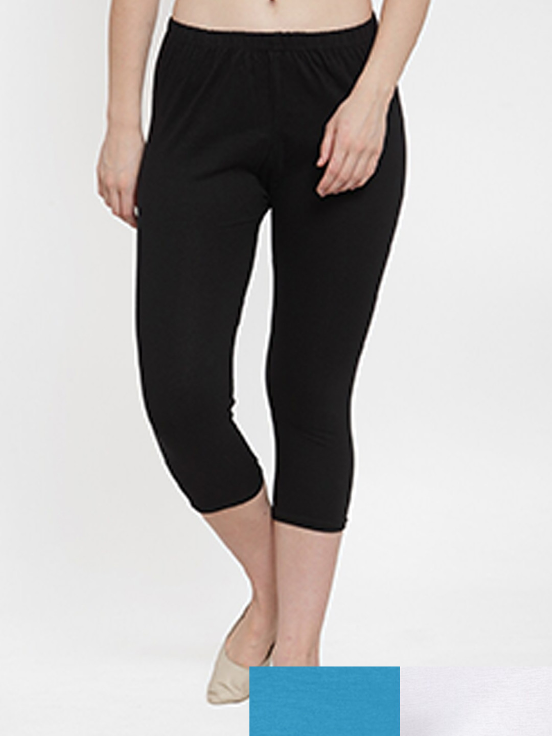 GRACIT Women Pack of 3 Solid Black & White Capris
