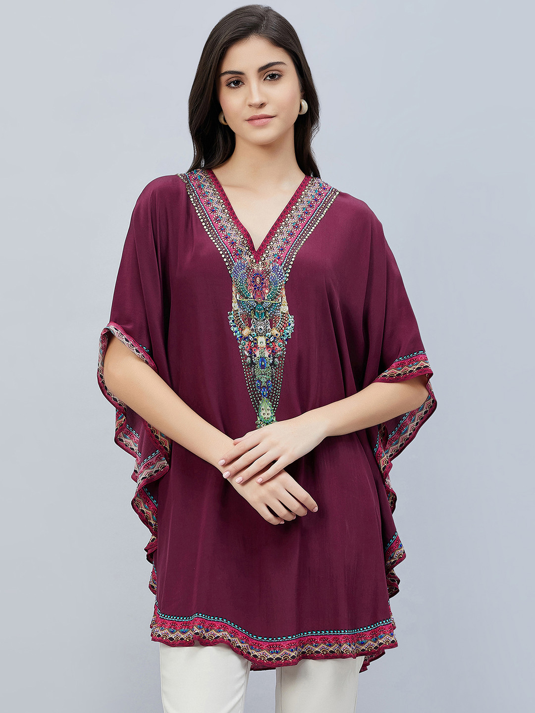 First Resort by Ramola Bachchan Women Purple & Pink Embellished V-Neck Kurti