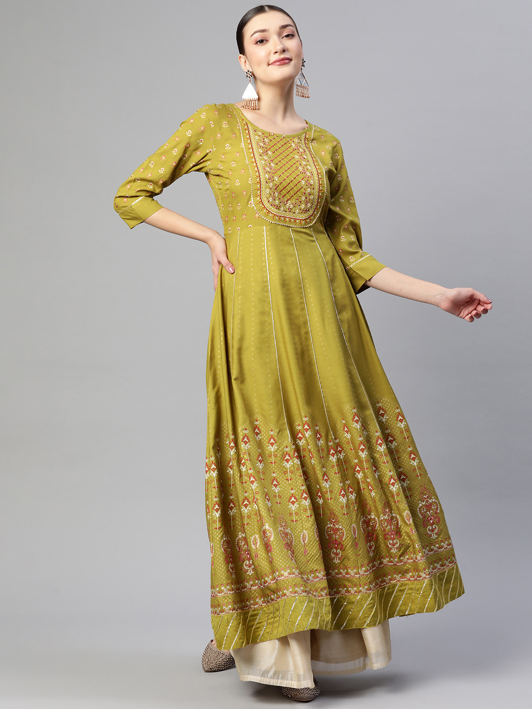 SheWill Women Green Ethnic Motifs Foil Printed Gotta Patti A-Line Kurta