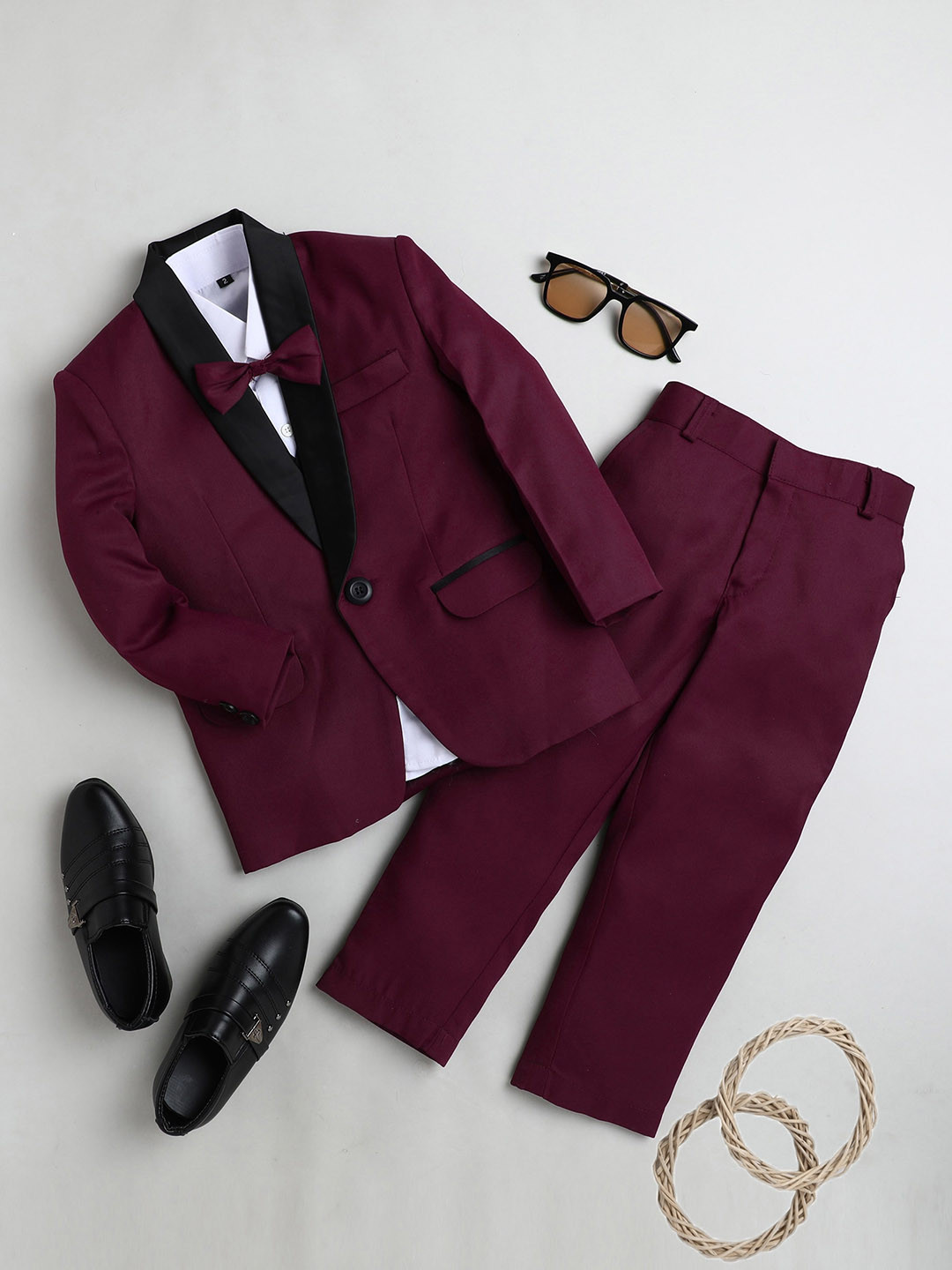 Jeetethnics Boys Maroon & Black Solid Single Breasted Five Piece Suits