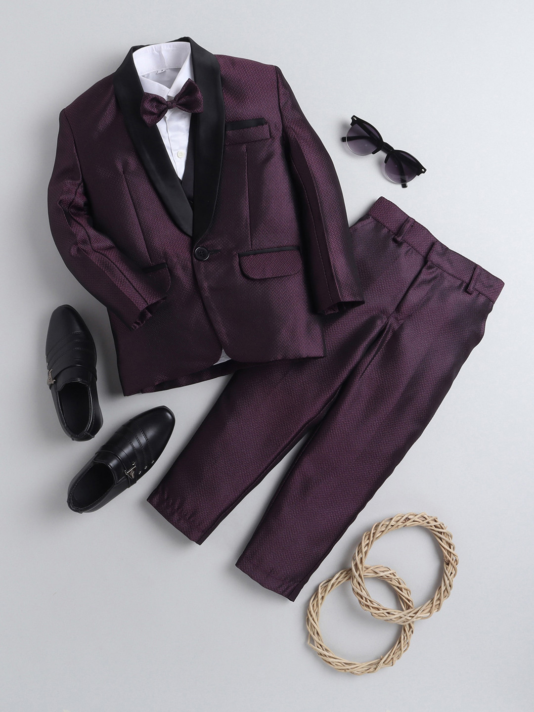 Jeetethnics Boys Burgundy Solid Single Breasted Four Piece Suits
