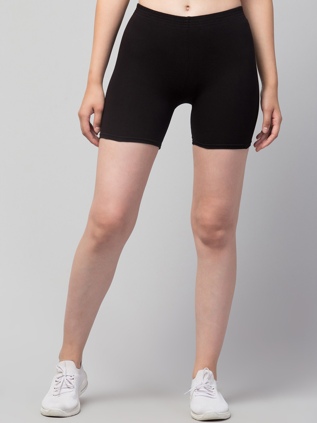 Apraa & Parma Women Black Slim Fit Cotton Cycling Sports Shorts
